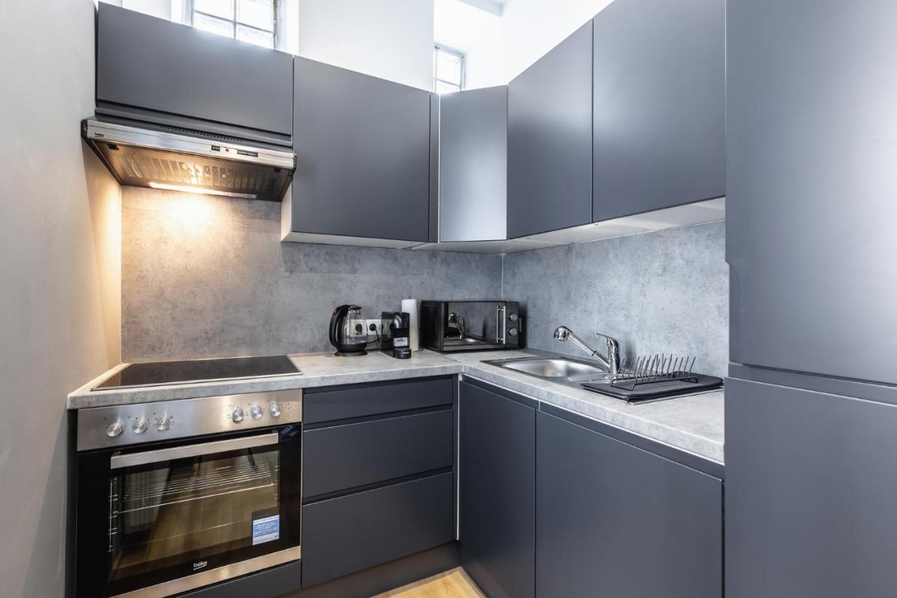 Classy And Elegant Apartments In A Calm Area เวียนนา ภายนอก รูปภาพ