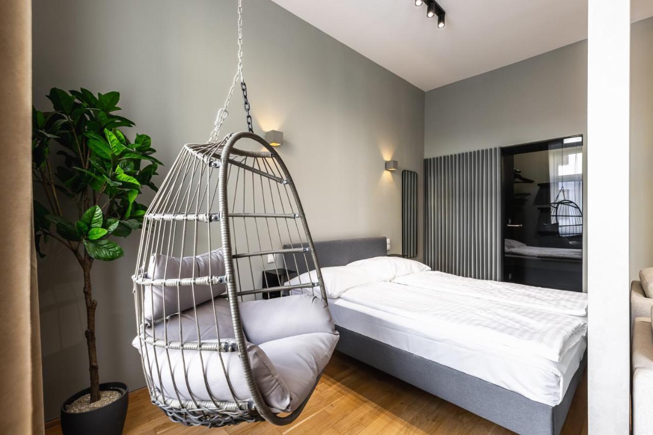 Classy And Elegant Apartments In A Calm Area เวียนนา ภายนอก รูปภาพ